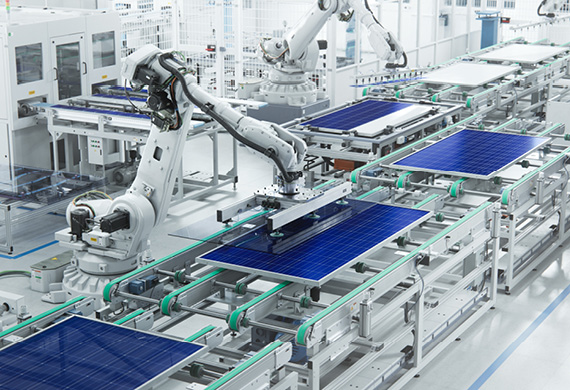 Photo of a production with robots in the PV industry