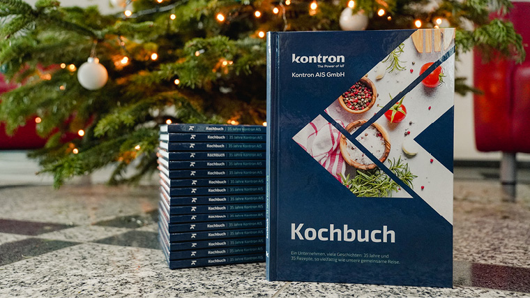 Kochbuch der Kontron AIS GmbH unter dem Weihnachtsbaum